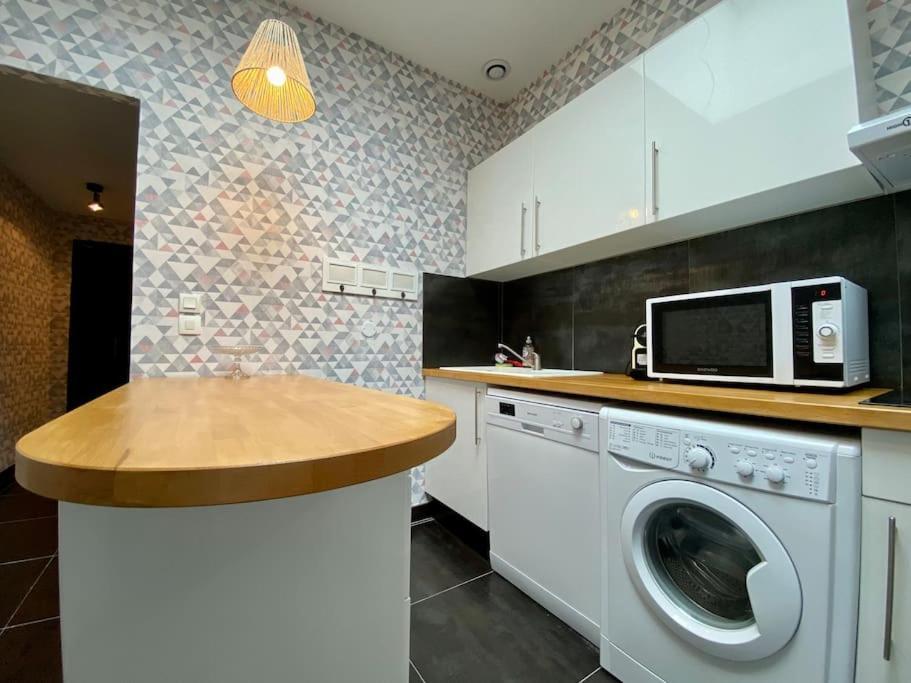 L'Appartement Jebari - Esprit Loft Carcassonne Eksteriør bilde