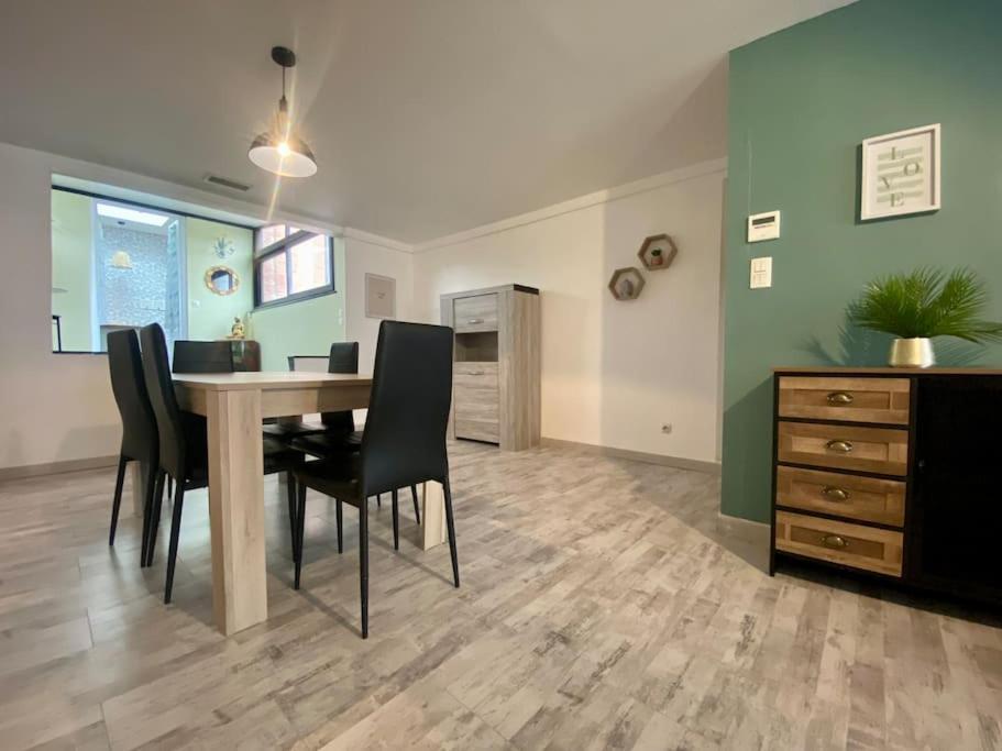 L'Appartement Jebari - Esprit Loft Carcassonne Eksteriør bilde
